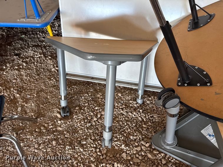 image for item EU2032 Furniture