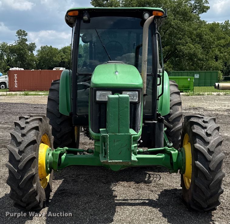 image for item EU2034 2013 John Deere 5101E MFWD tractor