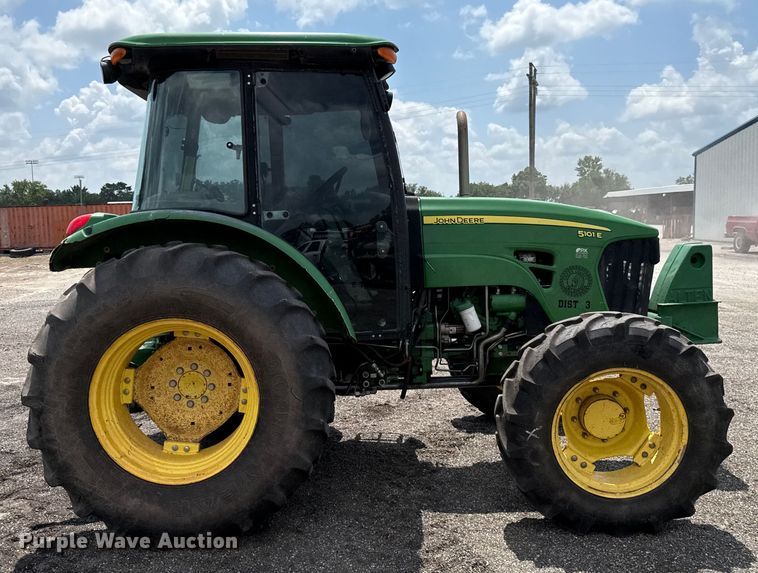 image for item EU2034 2013 John Deere 5101E MFWD tractor