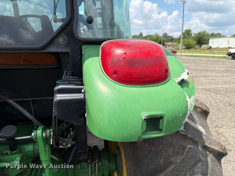 image for item EU2034 2013 John Deere 5101E MFWD tractor