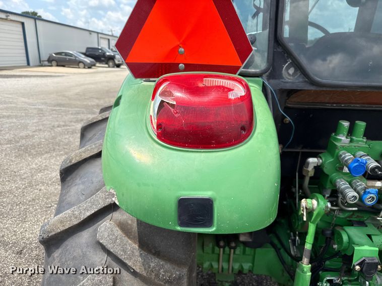 image for item EU2034 2013 John Deere 5101E MFWD tractor