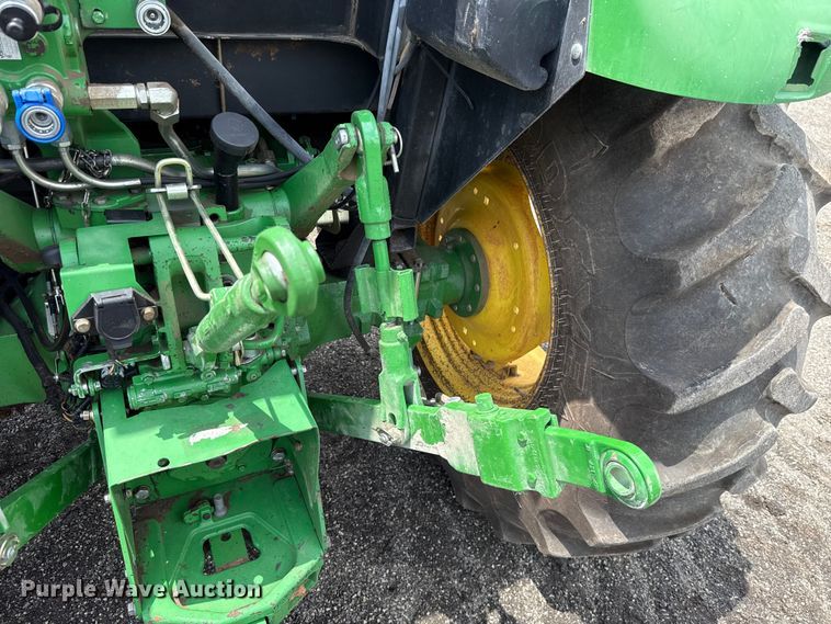 image for item EU2034 2013 John Deere 5101E MFWD tractor