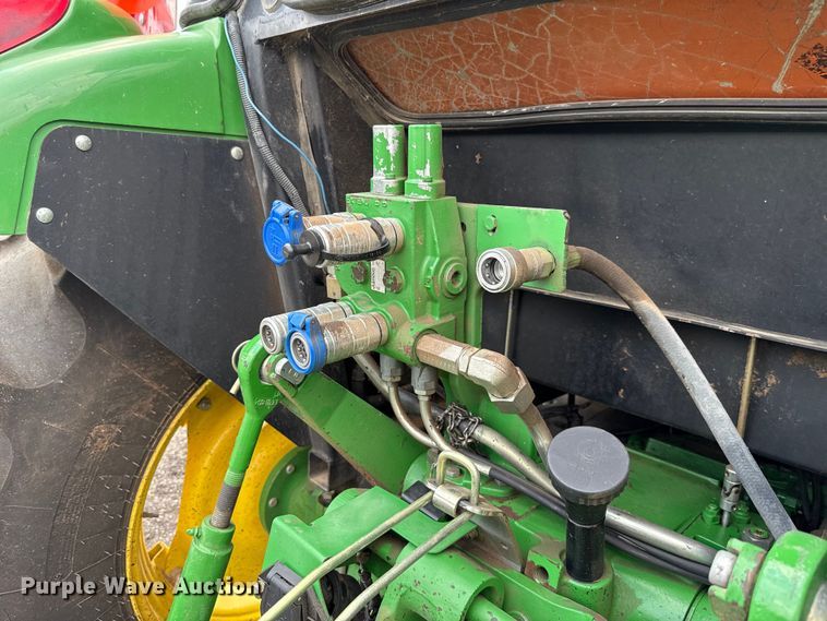 image for item EU2034 2013 John Deere 5101E MFWD tractor