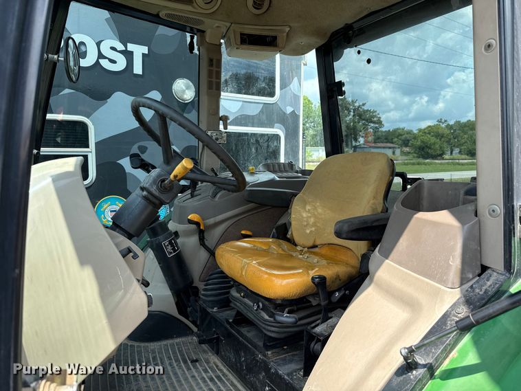 image for item EU2034 2013 John Deere 5101E MFWD tractor