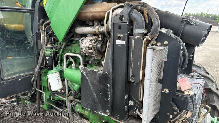 image for item EU2034 2013 John Deere 5101E MFWD tractor