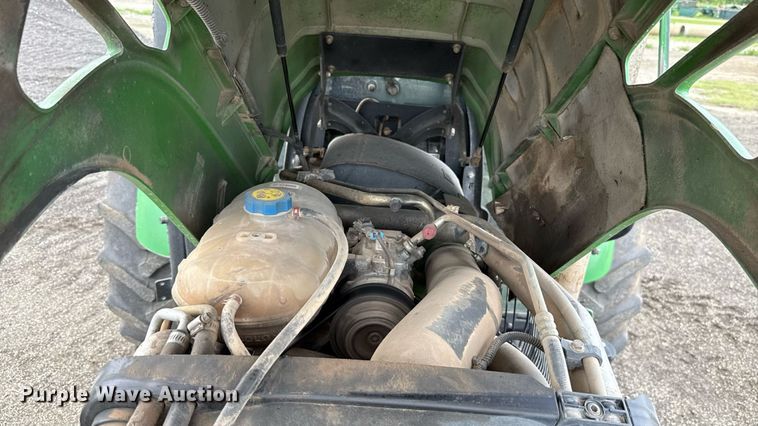 image for item EU2034 2013 John Deere 5101E MFWD tractor