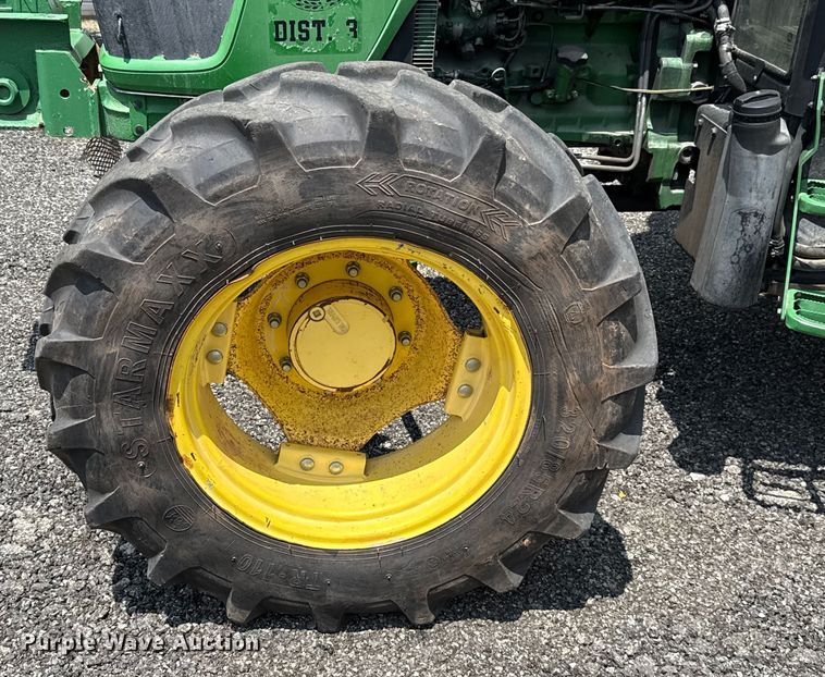 image for item EU2034 2013 John Deere 5101E MFWD tractor