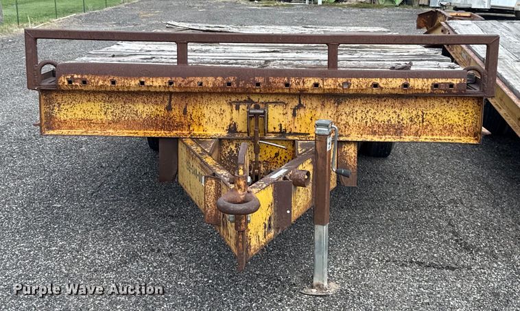 image for item EU2035 1983 Wisconsin 1900-18 equipment trailer