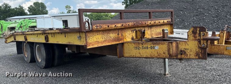 image for item EU2035 1983 Wisconsin 1900-18 equipment trailer