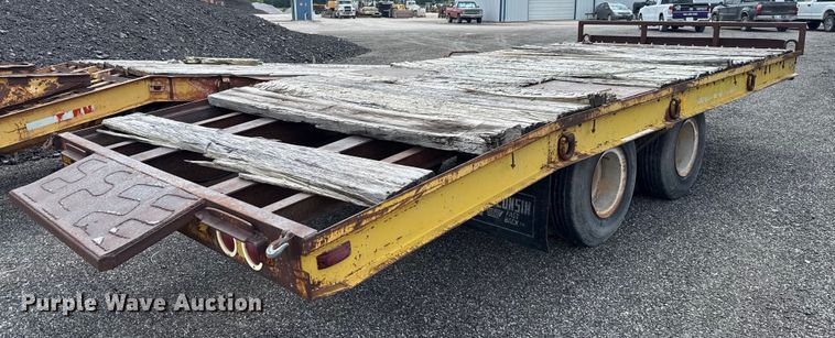 image for item EU2035 1983 Wisconsin 1900-18 equipment trailer