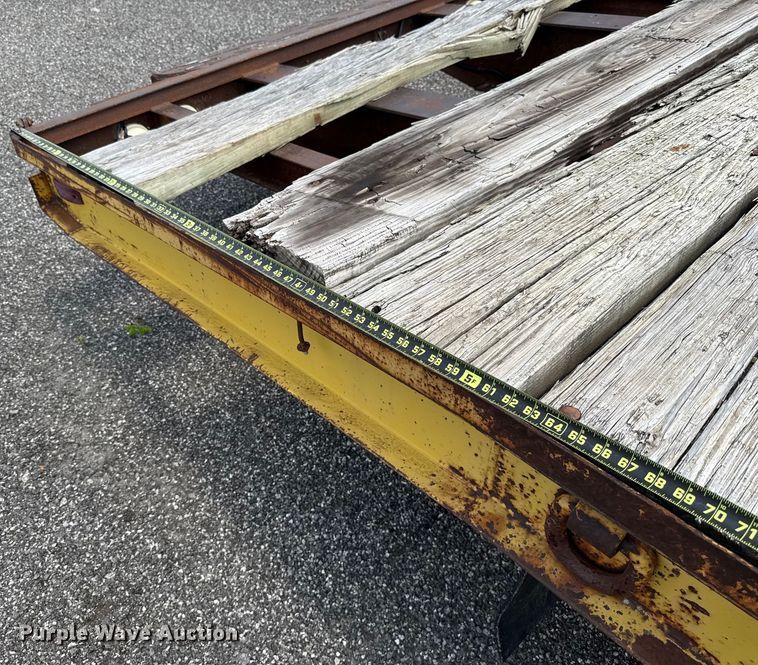 image for item EU2035 1983 Wisconsin 1900-18 equipment trailer