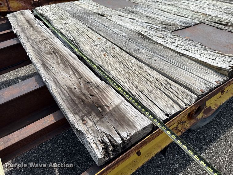 image for item EU2035 1983 Wisconsin 1900-18 equipment trailer