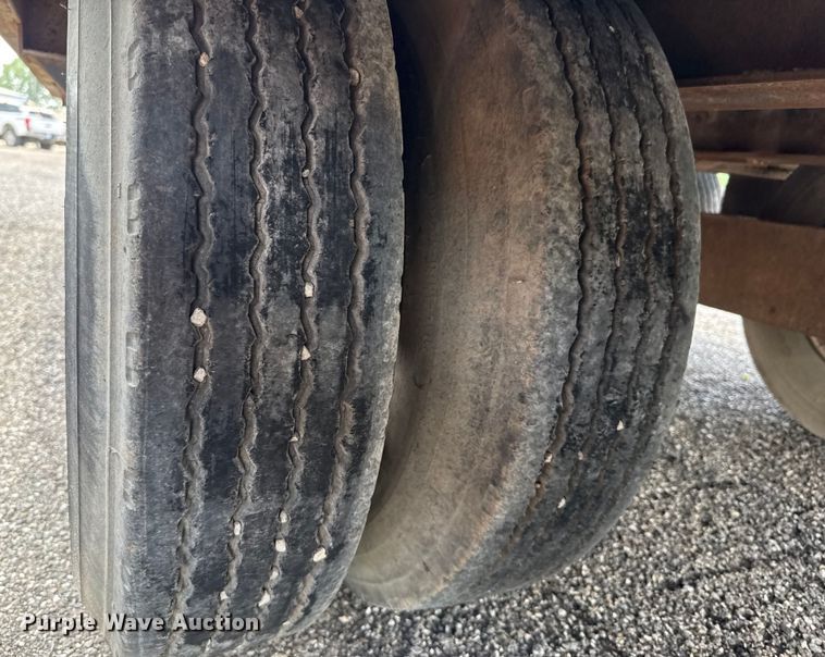 image for item EU2035 1983 Wisconsin 1900-18 equipment trailer