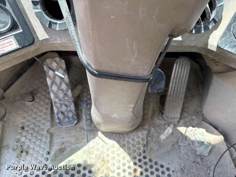 image for item EU2037 1997 Fiat-Hitachi FR130.2 wheel loader