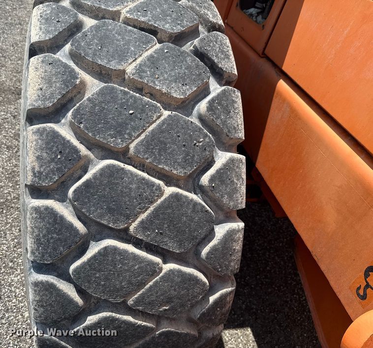 image for item EU2037 1997 Fiat-Hitachi FR130.2 wheel loader