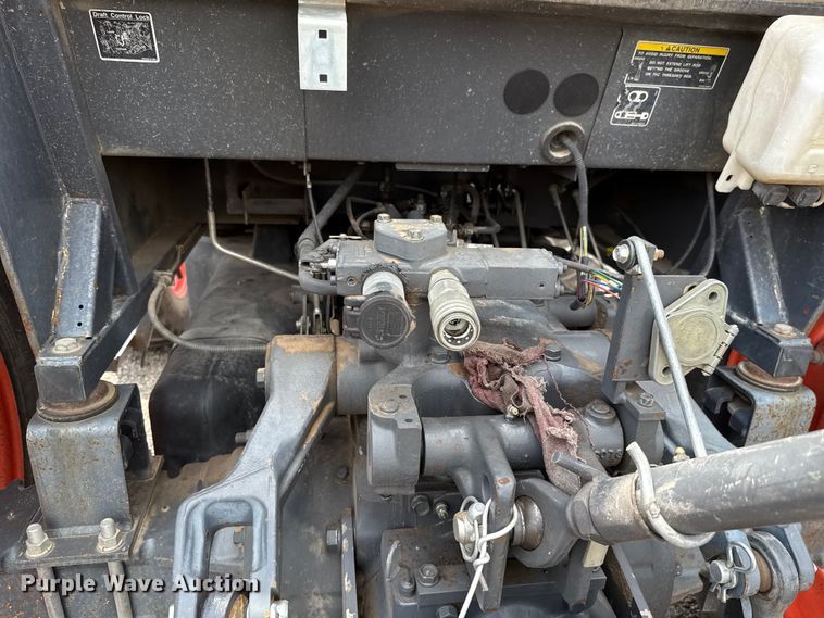 image for item EU2038 2012 Kubota M108S MFWD tractor