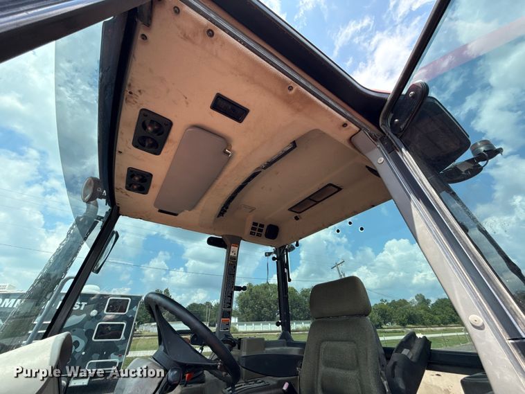 image for item EU2038 2012 Kubota M108S MFWD tractor