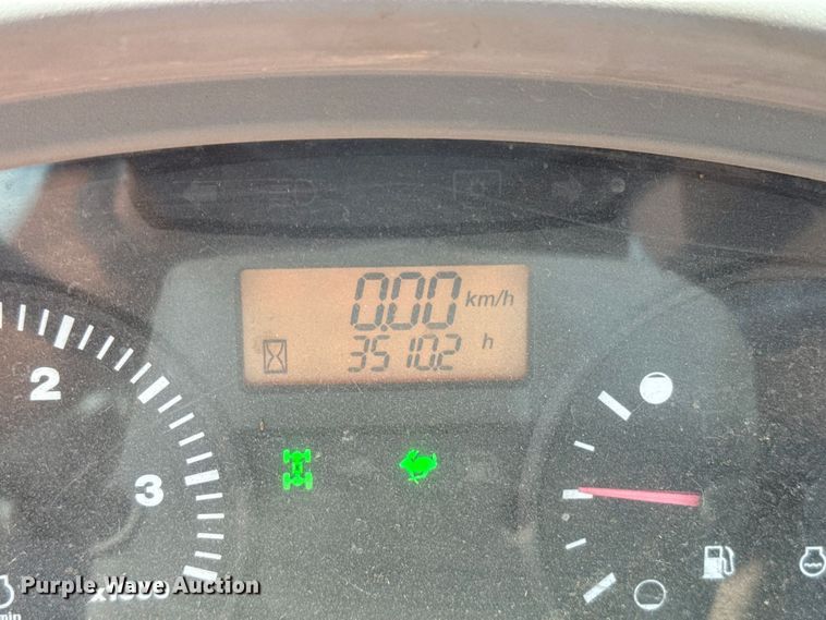 image for item EU2038 2012 Kubota M108S MFWD tractor