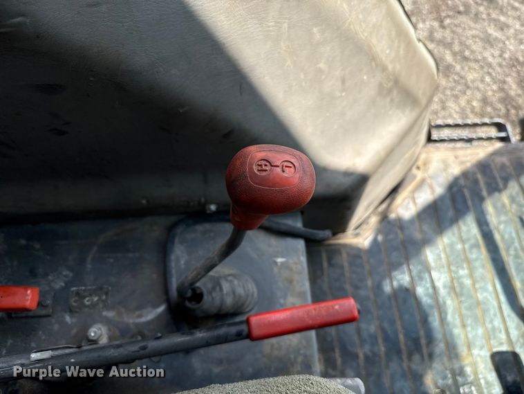 image for item EU2038 2012 Kubota M108S MFWD tractor