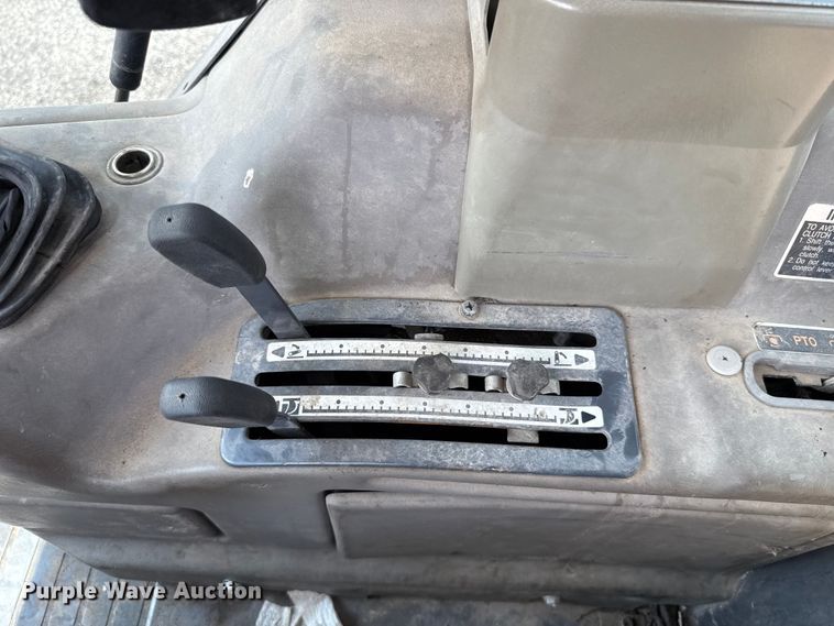 image for item EU2038 2012 Kubota M108S MFWD tractor