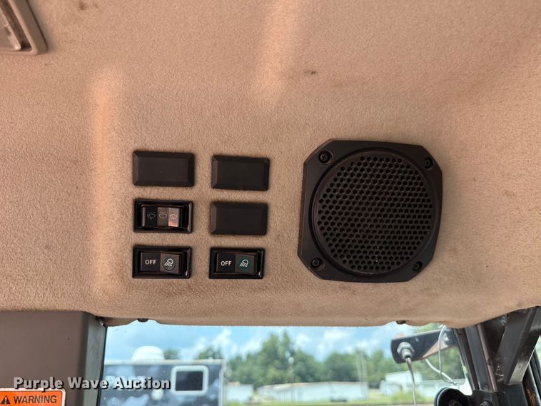 image for item EU2038 2012 Kubota M108S MFWD tractor