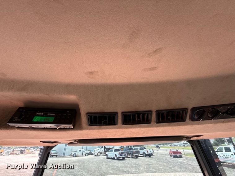 image for item EU2038 2012 Kubota M108S MFWD tractor