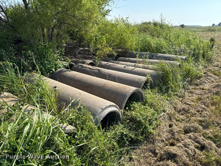 image for item EU2041 (100) concrete culverts 
