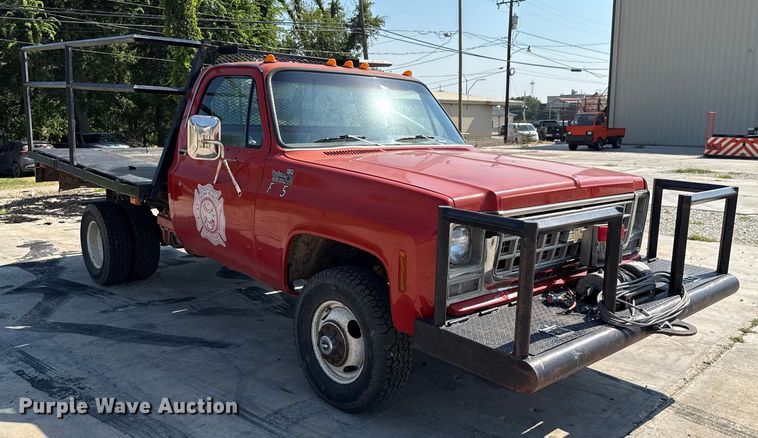 image for item EU2042 1980 Chevrolet C30 flatbed pickup truck