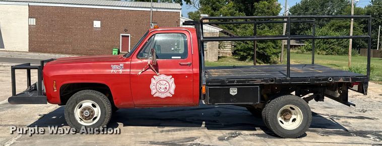 image for item EU2042 1980 Chevrolet C30 flatbed pickup truck