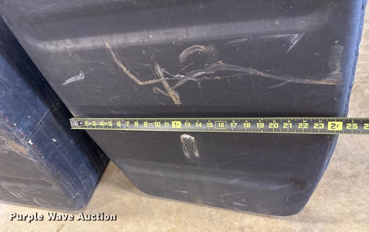 image for item EU2043 (2) 1982 Snyder 6-0054 water tanks