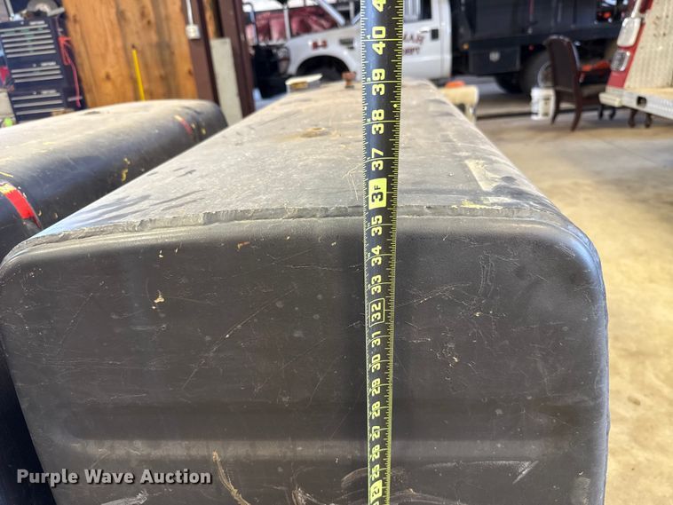 image for item EU2043 (2) 1982 Snyder 6-0054 water tanks