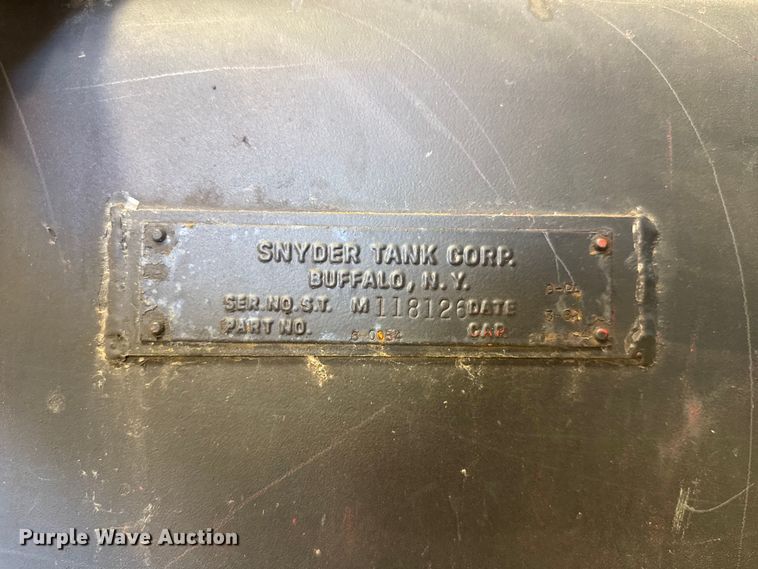 image for item EU2043 (2) 1982 Snyder 6-0054 water tanks