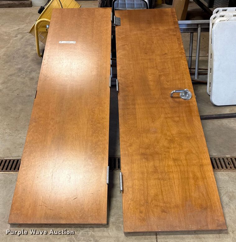 image for item EU2044 (2) doors