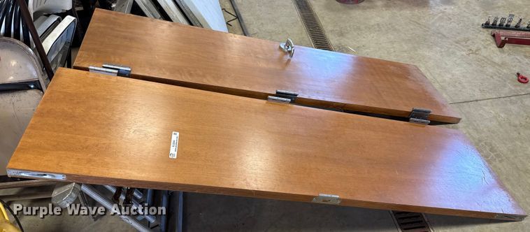 image for item EU2044 (2) doors