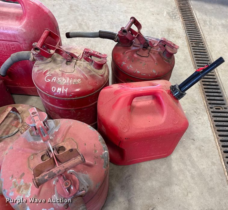 image for item EU2046 (9) gas cans