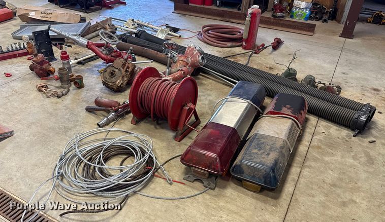 image for item EU2049 Emergency vehicle equipment