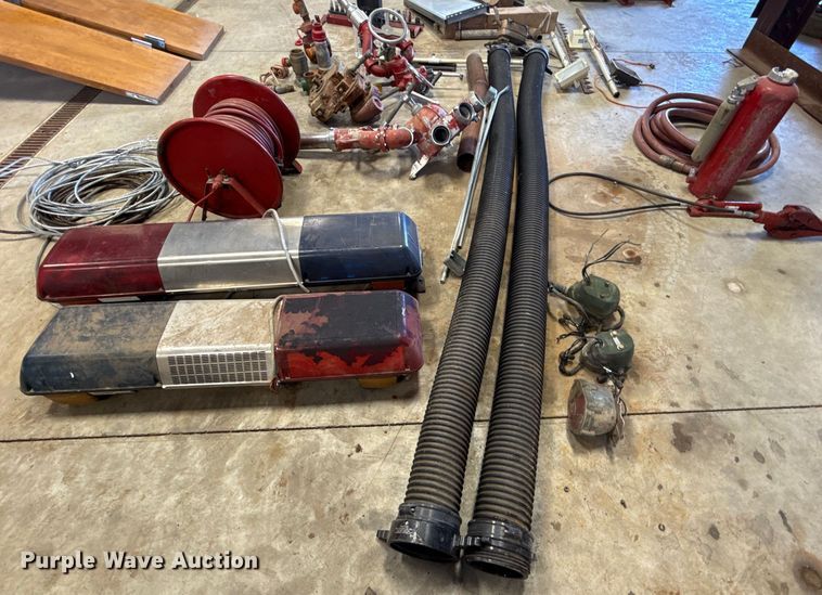 image for item EU2049 Emergency vehicle equipment