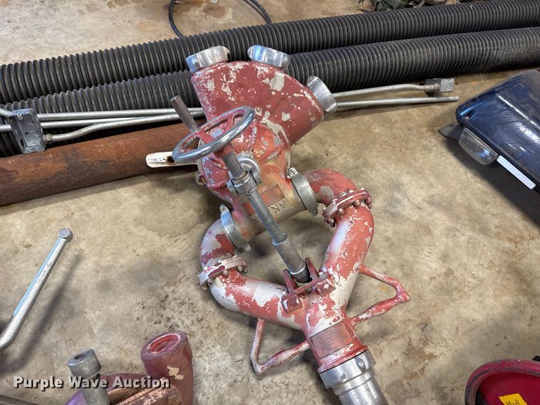 image for item EU2049 Emergency vehicle equipment