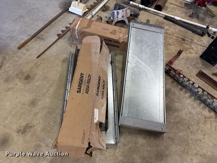 image for item EU2049 Emergency vehicle equipment