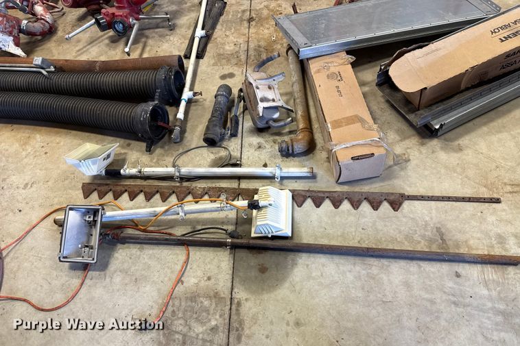 image for item EU2049 Emergency vehicle equipment