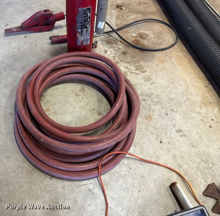 image for item EU2049 Emergency vehicle equipment