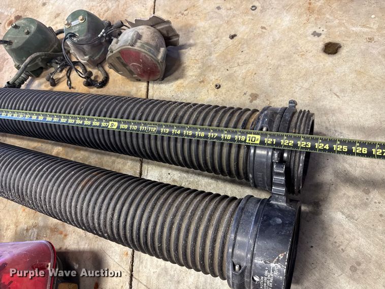 image for item EU2049 Emergency vehicle equipment