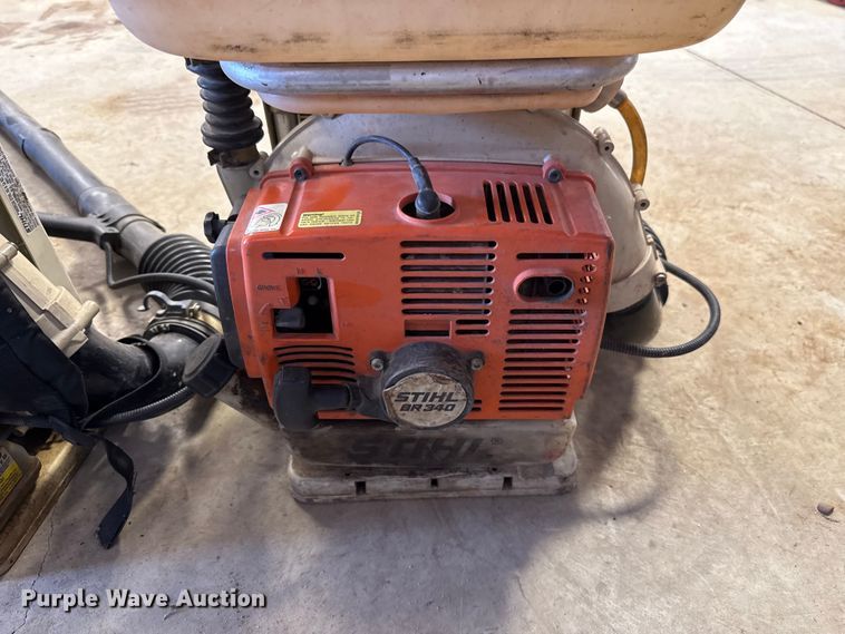 image for item EU2050 (4) Stihl leaf blowers