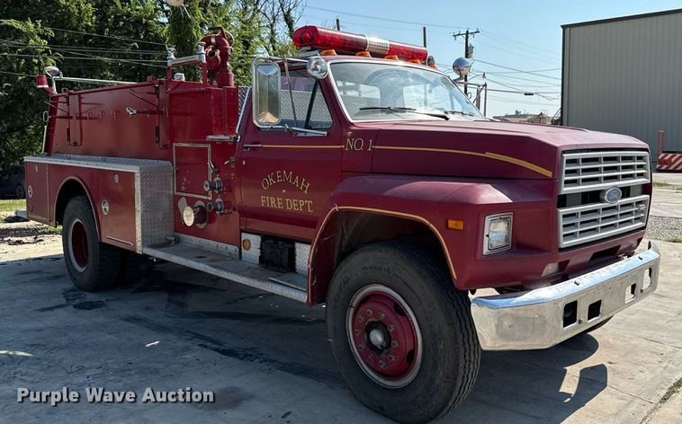 image for item EU2053 1985 Ford F827 pumper fire truck