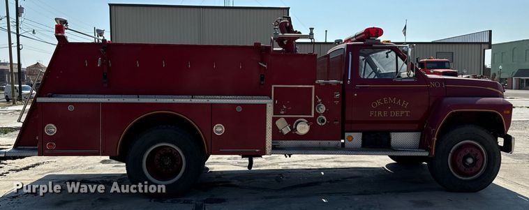 image for item EU2053 1985 Ford F827 pumper fire truck