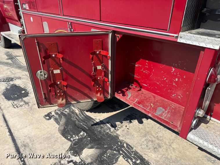 image for item EU2053 1985 Ford F827 pumper fire truck