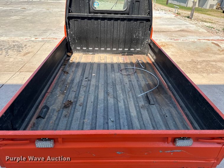 image for item EU2054 1997 Mitsubishi mini truck