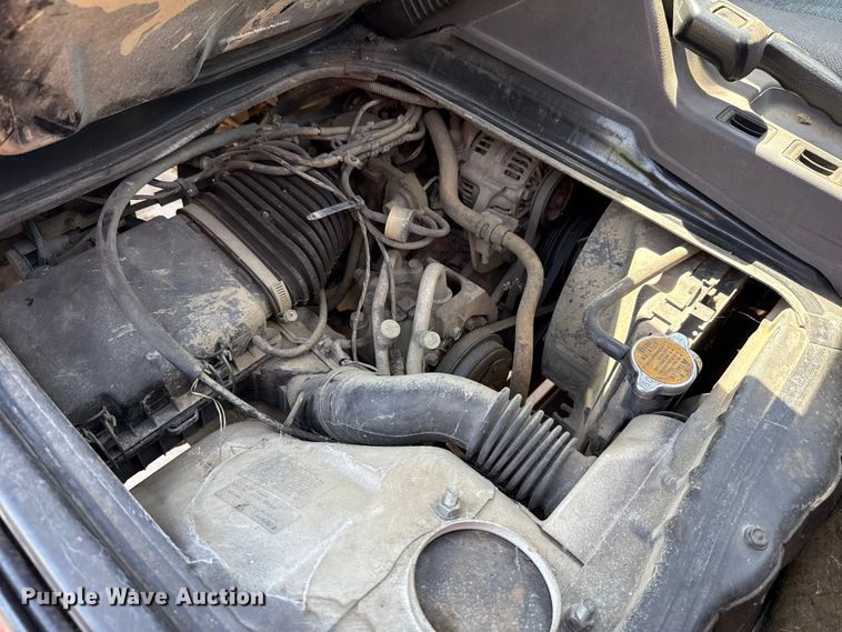 image for item EU2054 1997 Mitsubishi mini truck