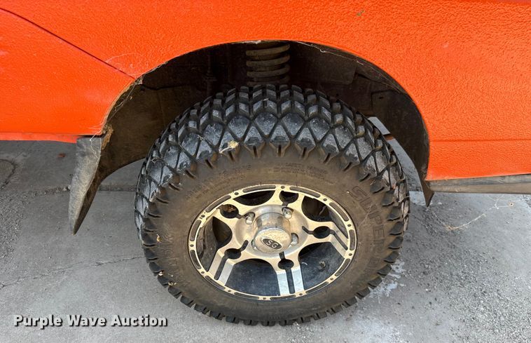 image for item EU2054 1997 Mitsubishi mini truck