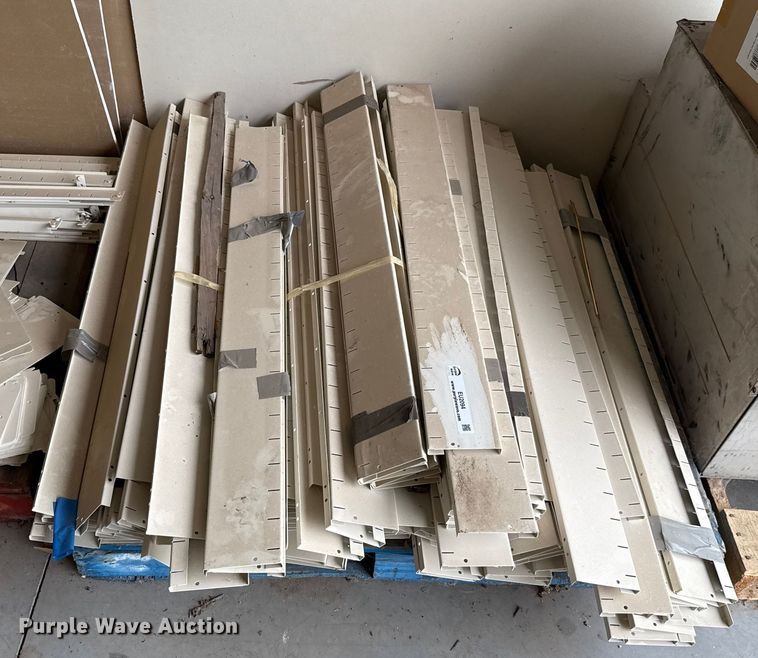 image for item EU2094 Shelves